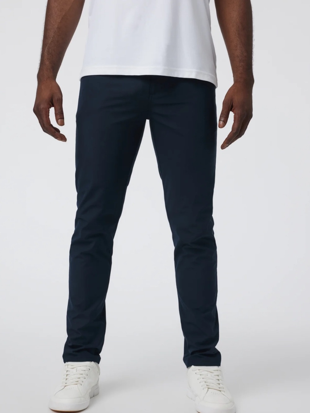 Men’s Vuori Meta Pants Athletic Slim Black size 32 waist 30 I seem